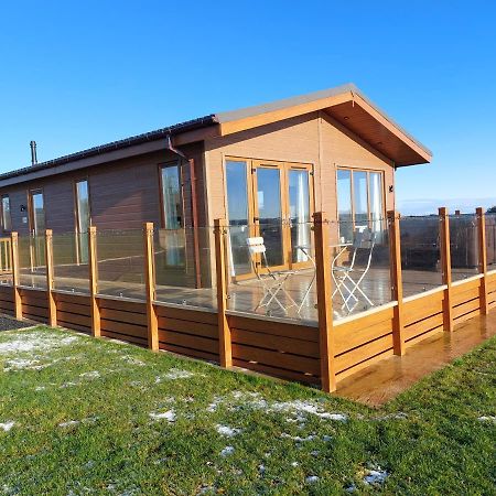 Luxury Family Beechwood Lodge With Hot Tub Lochwinnoch Eksteriør billede